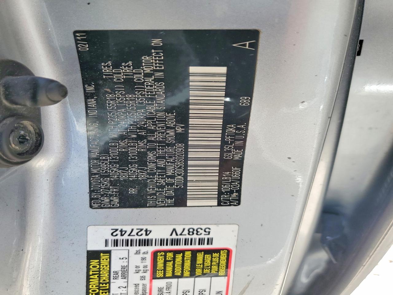 2011 TOYOTA SIENNA