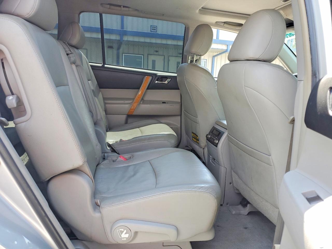 2008 TOYOTA HIGHLANDER