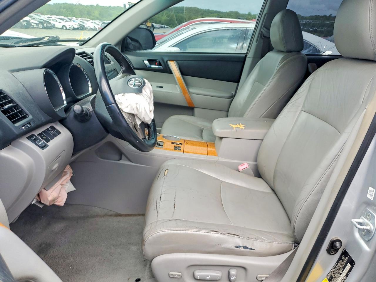 2008 TOYOTA HIGHLANDER
