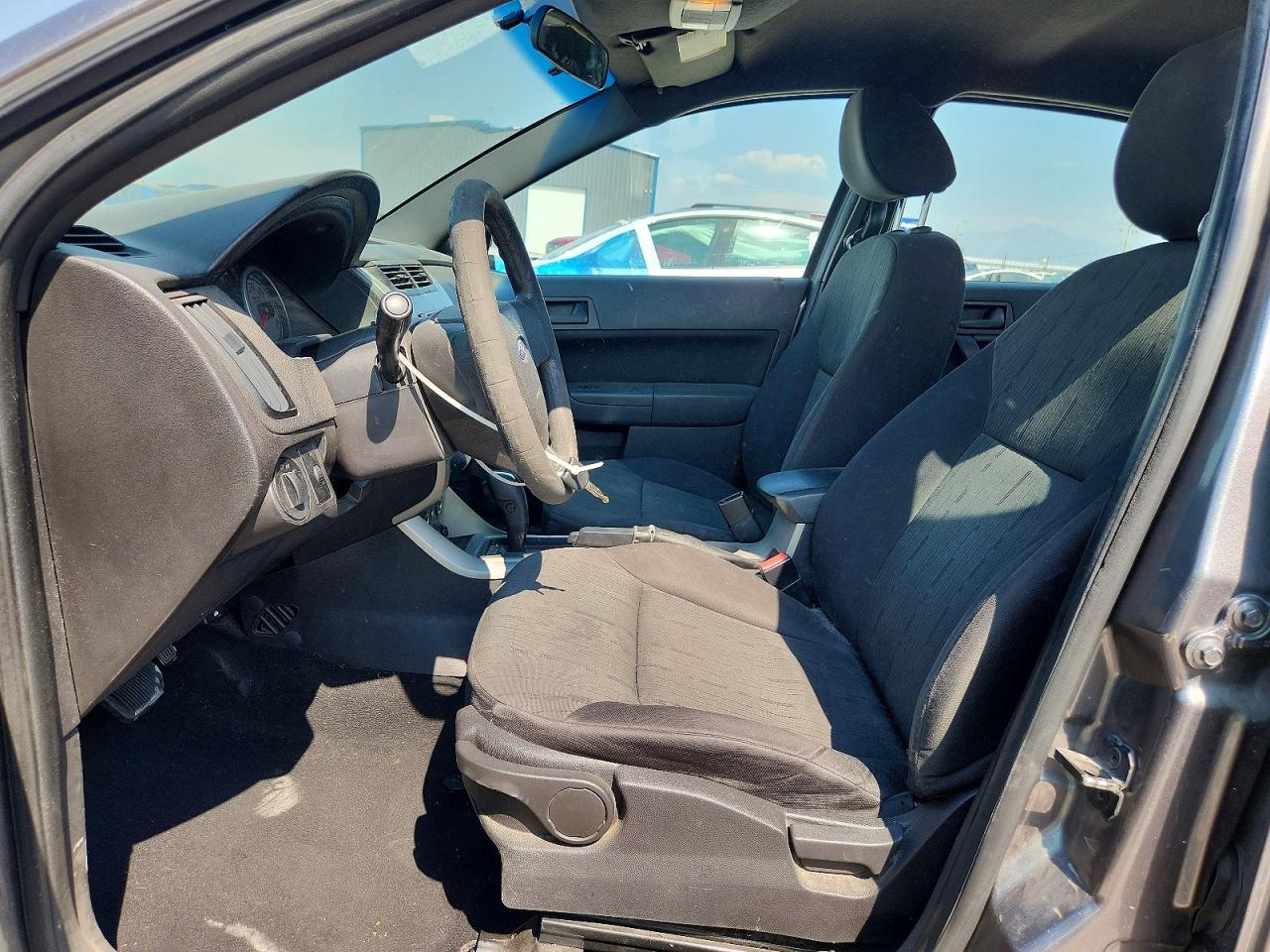 2011 FORD FOCUS