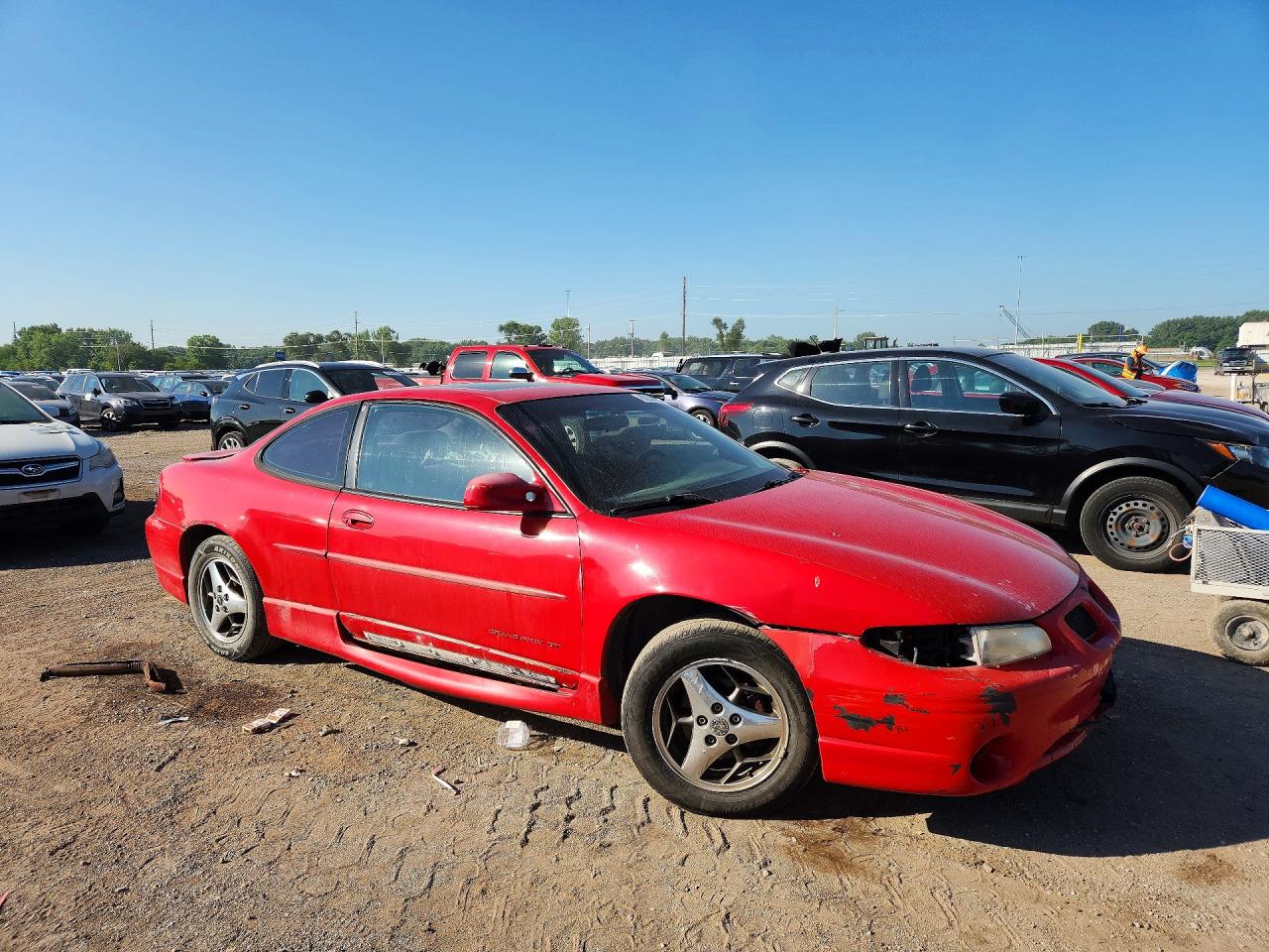 2001 PONTIAC GRANDPRIX