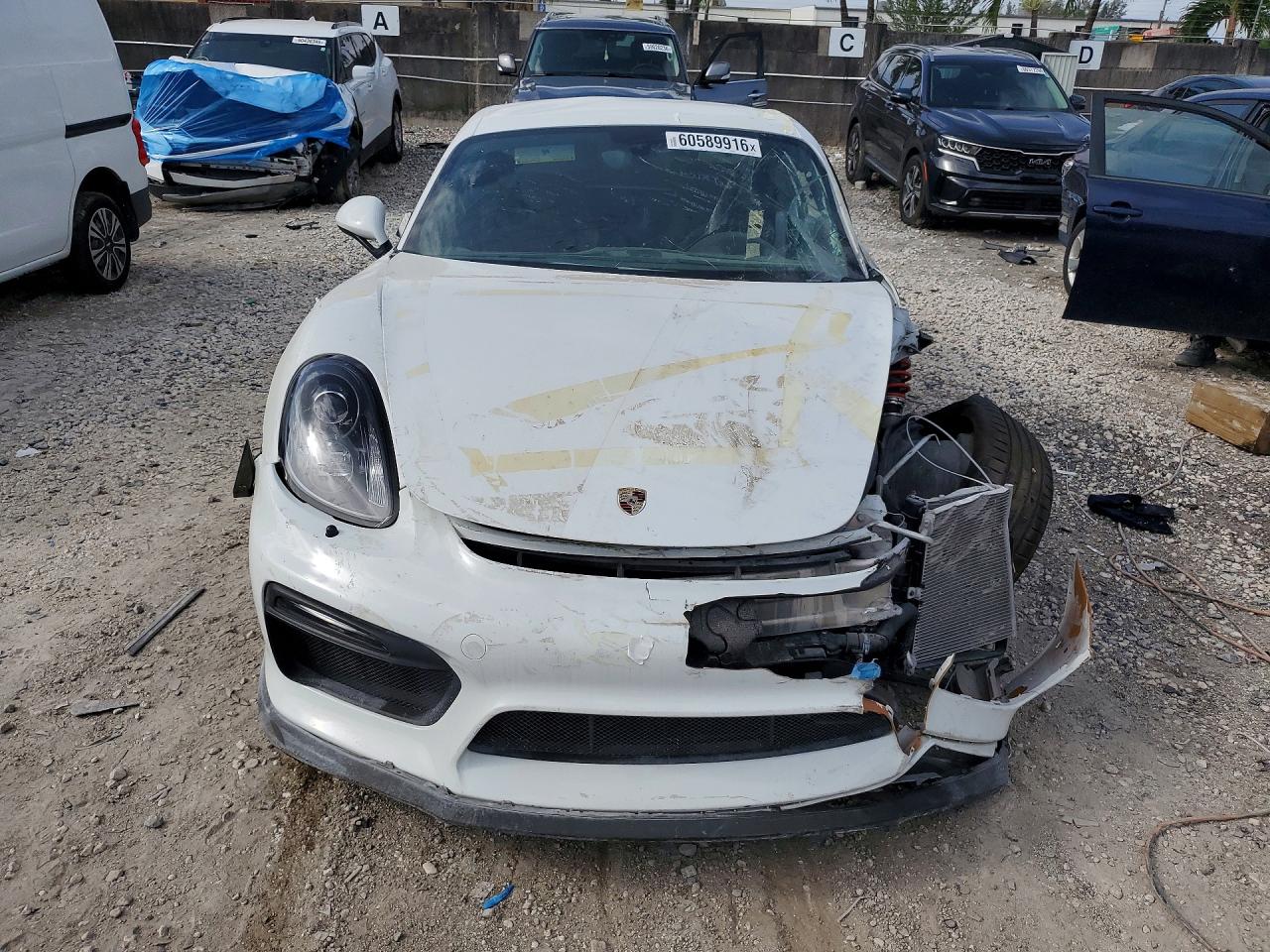 2016 PORSCHE CAYMAN