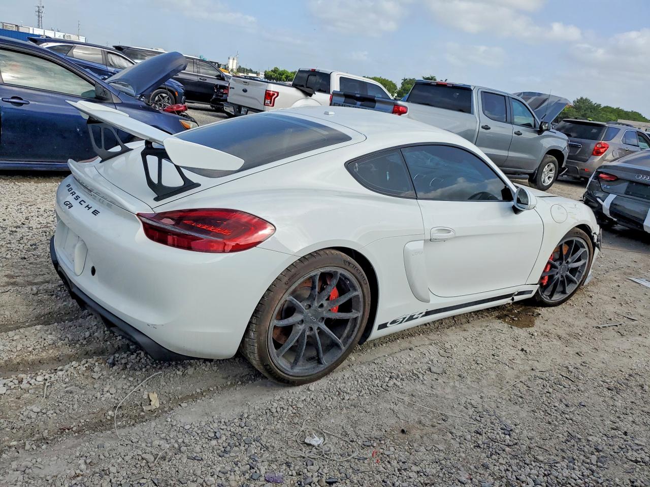 2016 PORSCHE CAYMAN