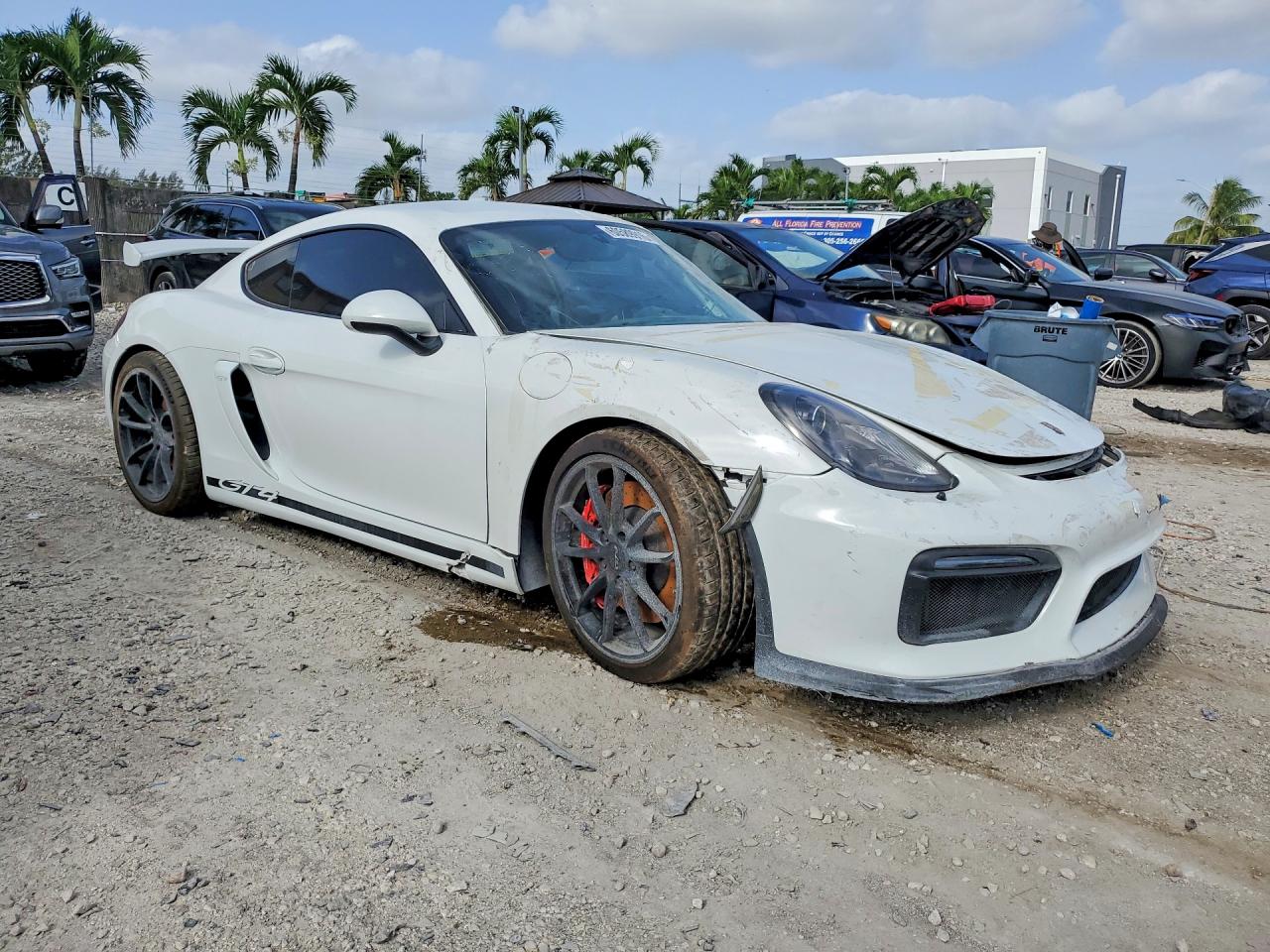 2016 PORSCHE CAYMAN