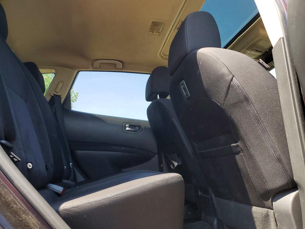 2013 NISSAN ROGUE