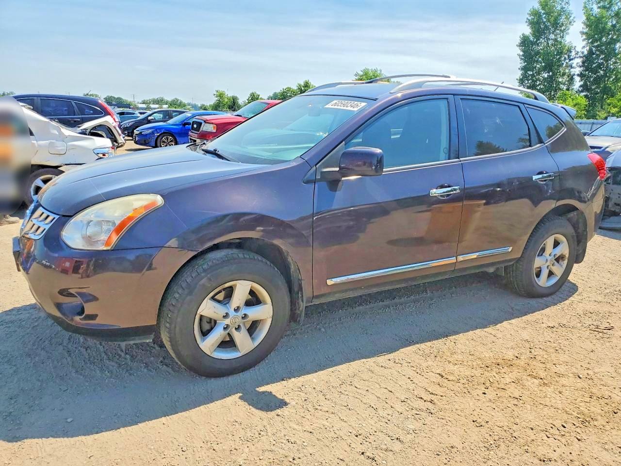 2013 NISSAN ROGUE
