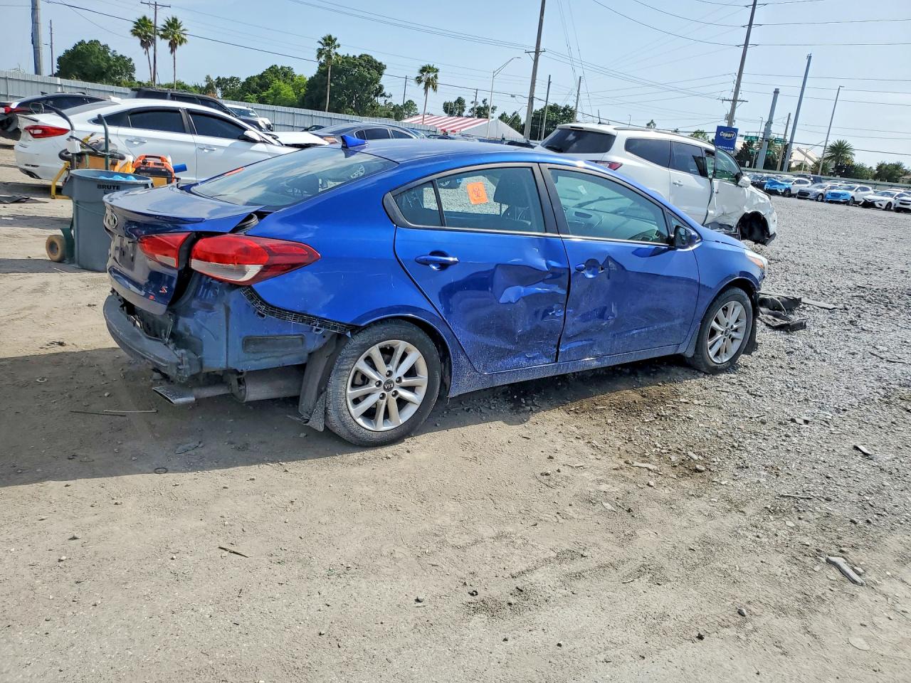 2017 KIA FORTE