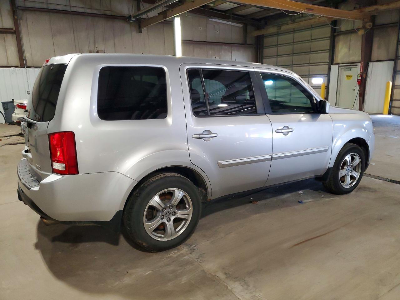 2015 HONDA PILOT