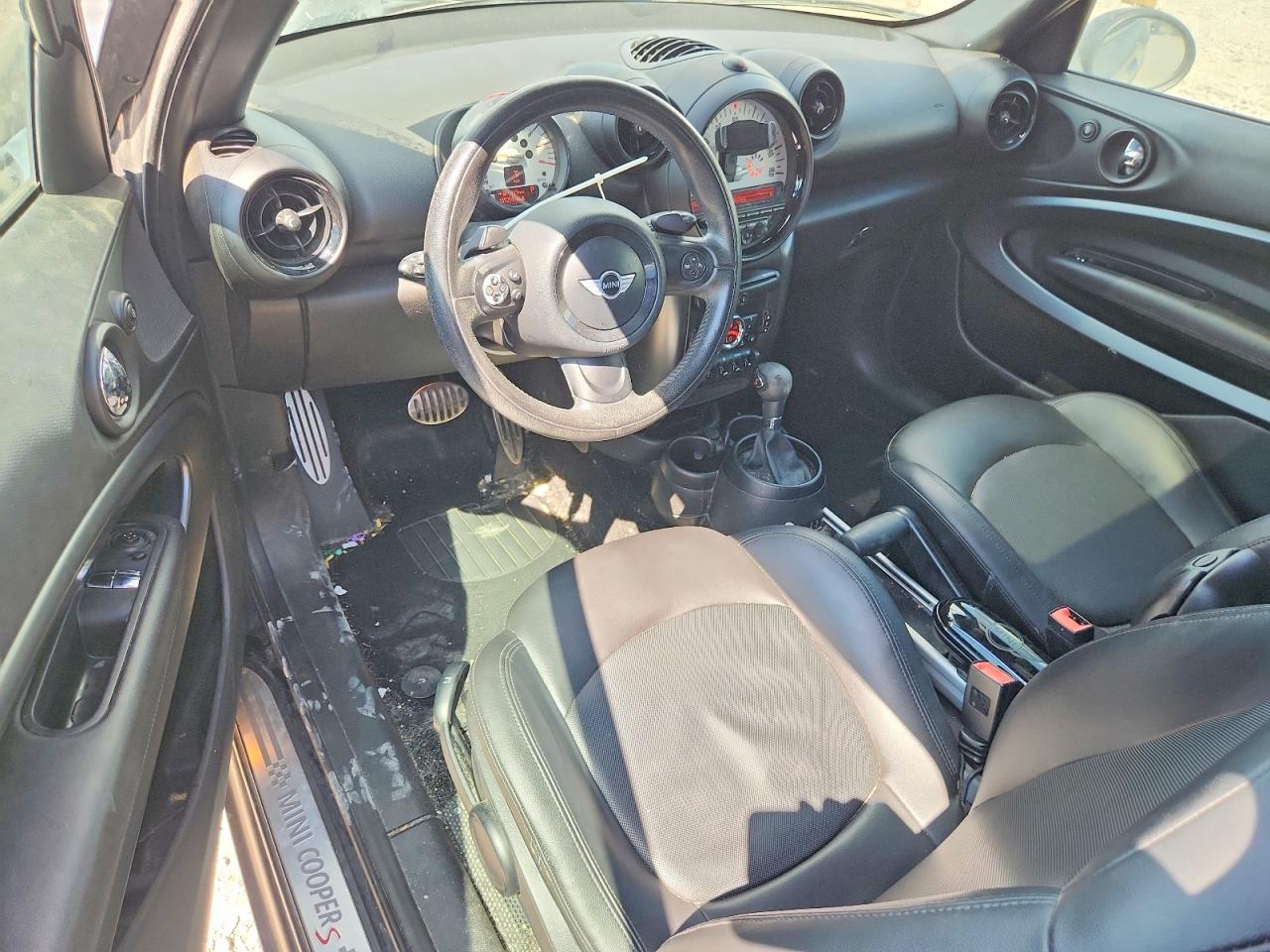 2014 MINI COOPER