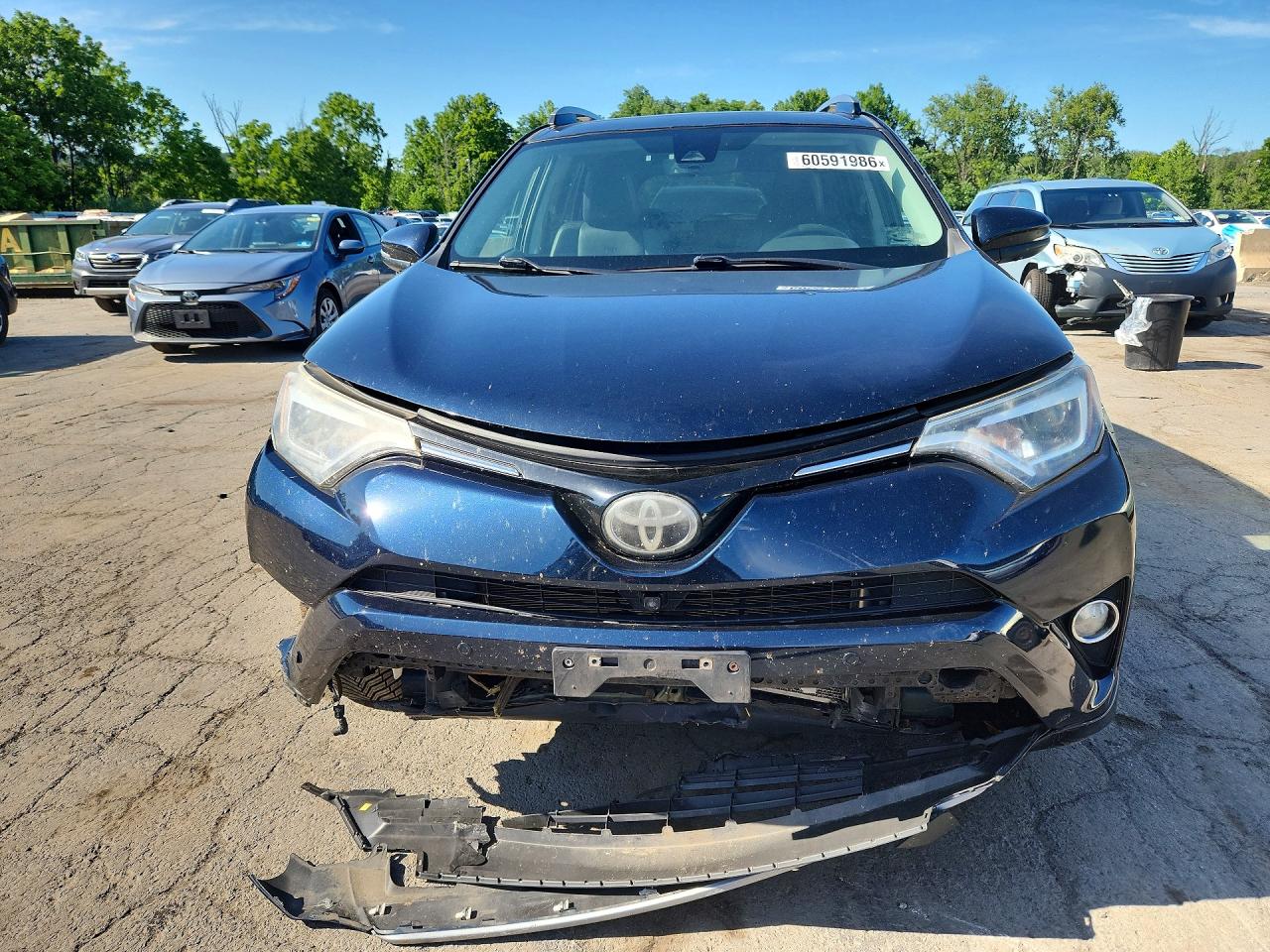 2017 TOYOTA RAV4