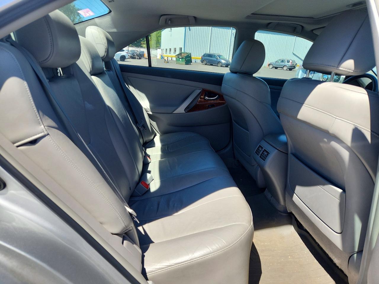 2010 TOYOTA CAMRY