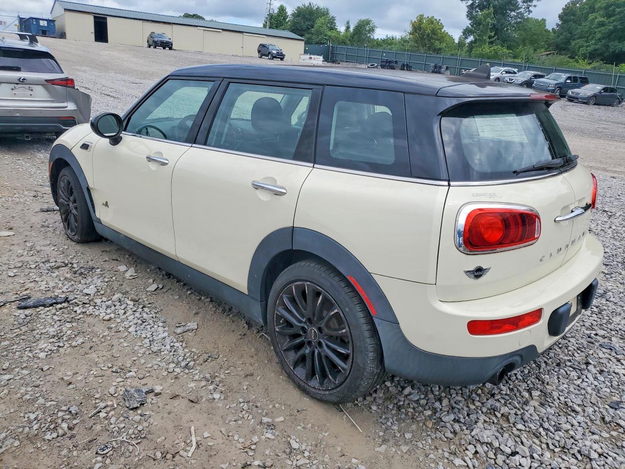 2017 MINI COOPER