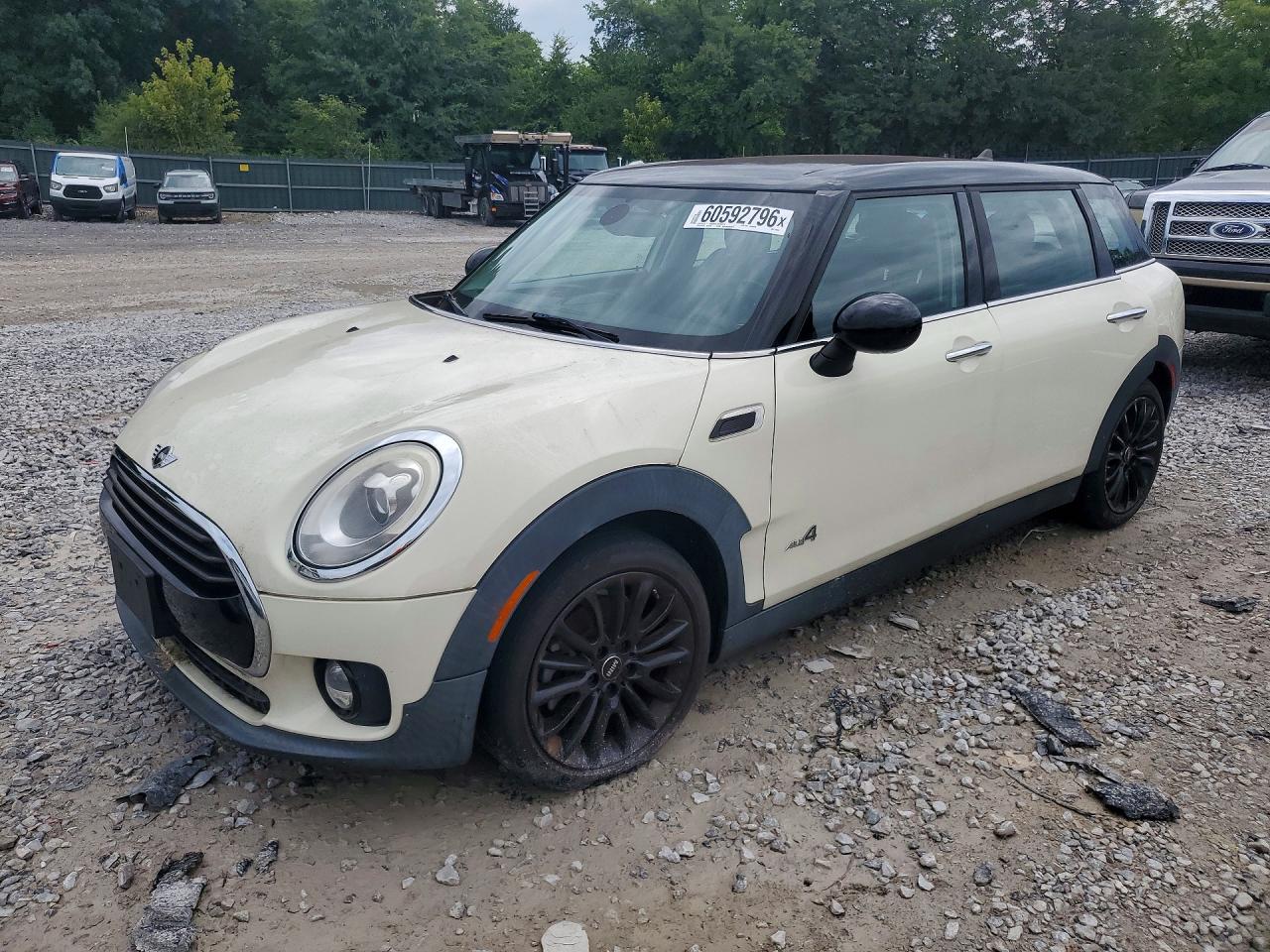 2017 MINI COOPER