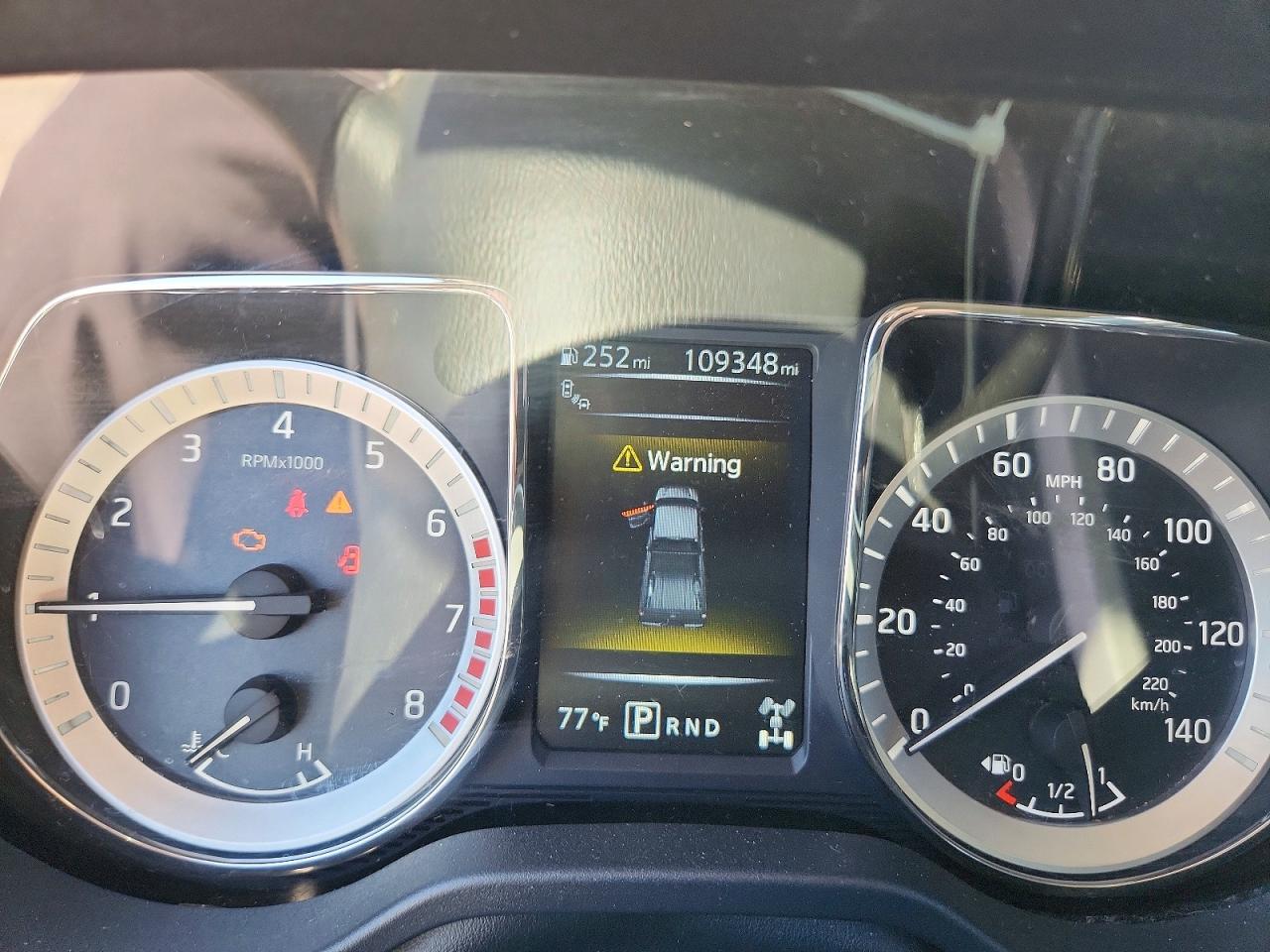 2017 NISSAN TITAN