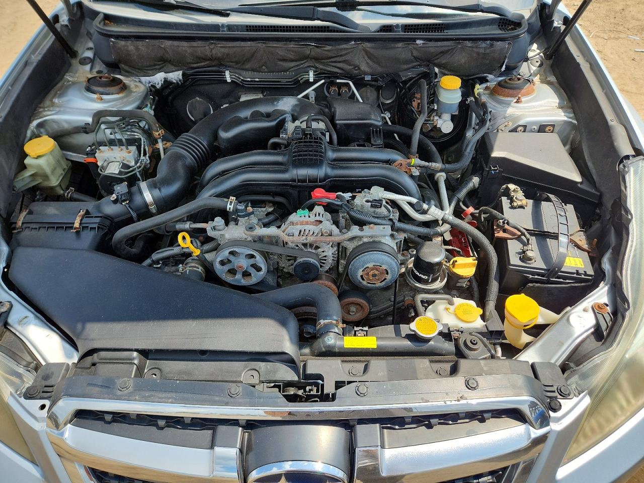 2013 SUBARU LEGACY