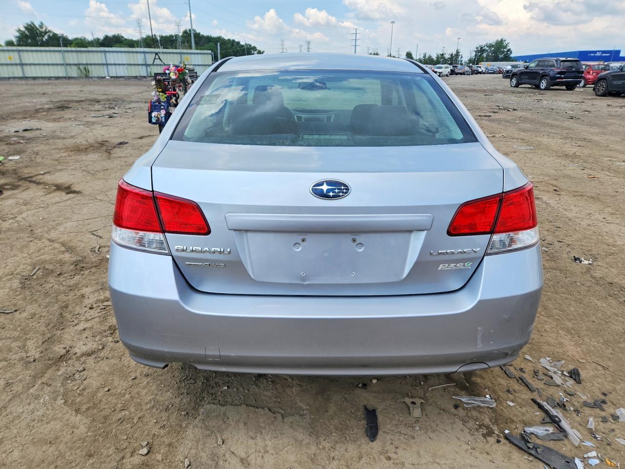 2013 SUBARU LEGACY