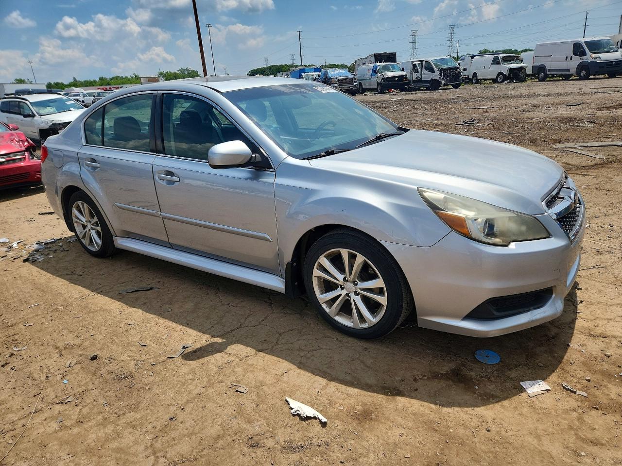 2013 SUBARU LEGACY