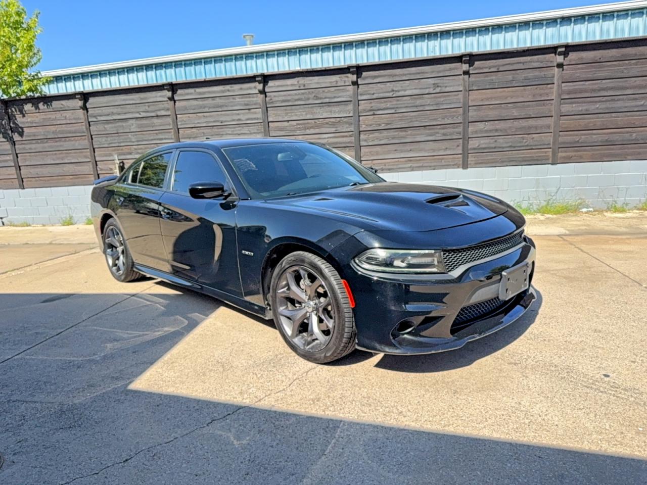 2019 DODGE CHARGER
