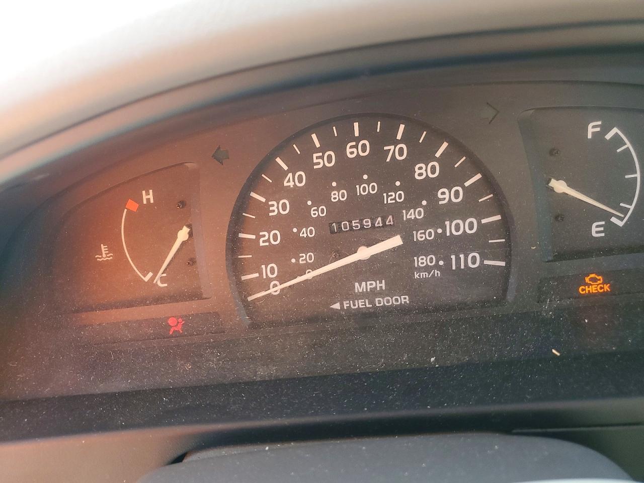 2002 TOYOTA TACOMA