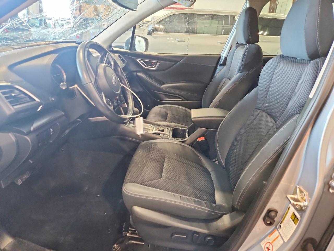 2020 SUBARU FORESTER