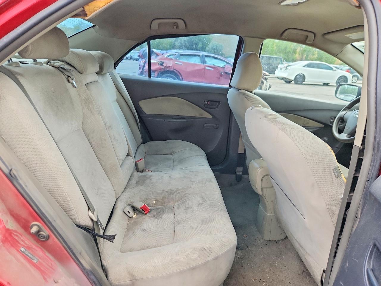 2010 TOYOTA YARIS