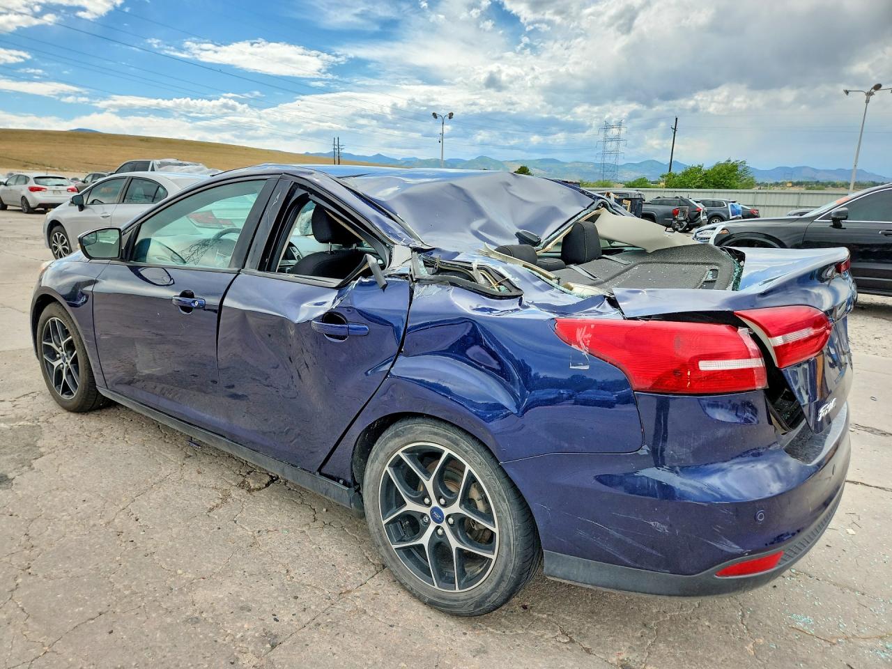 2017 FORD FOCUS