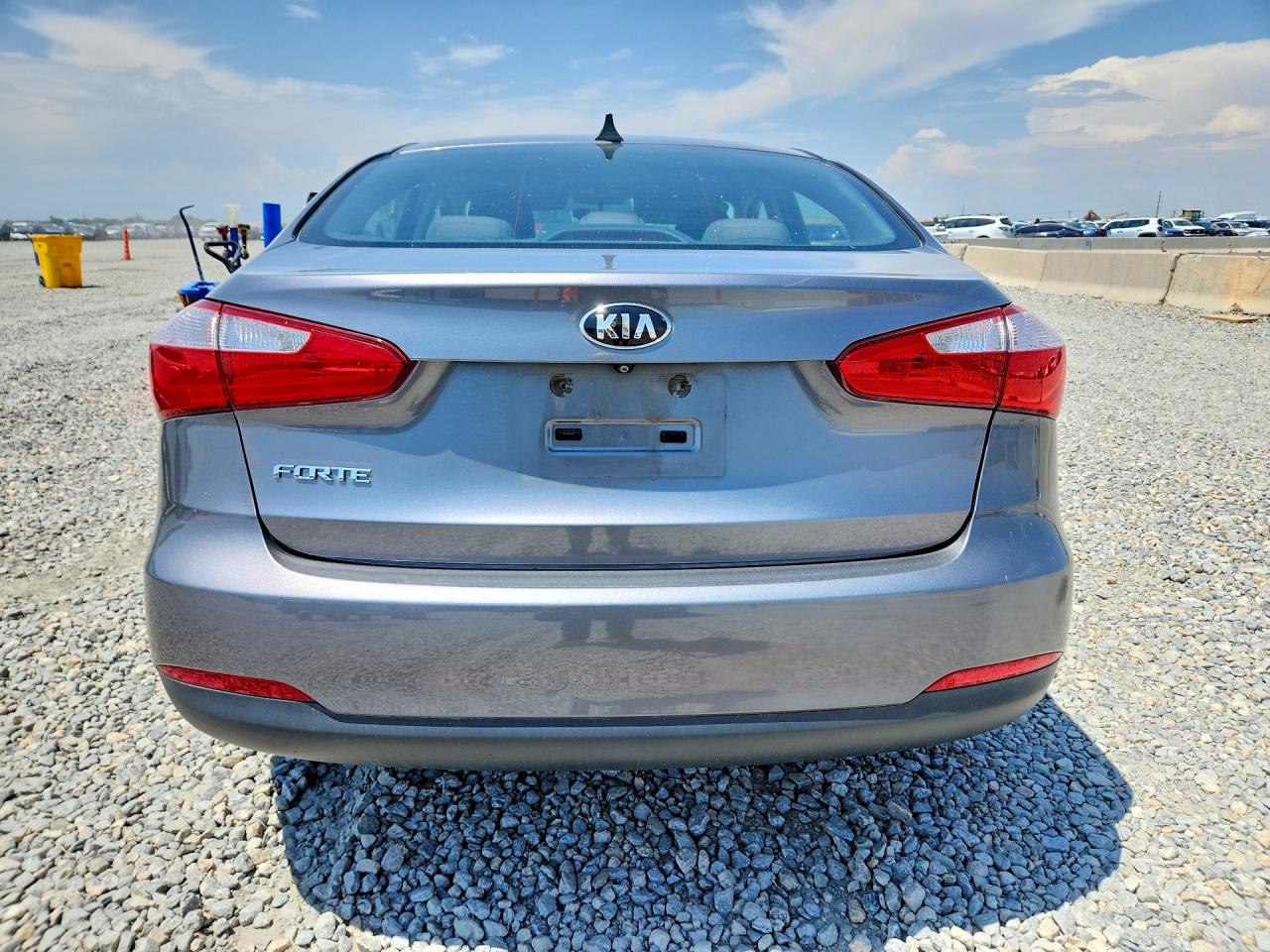 2016 KIA FORTE