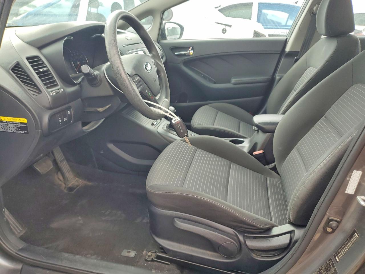 2016 KIA FORTE