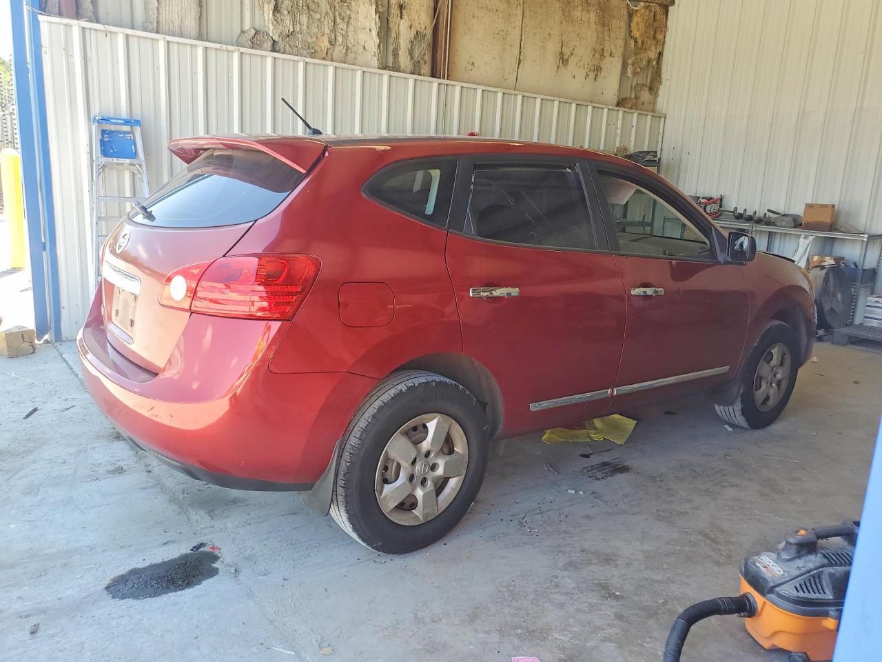 2013 NISSAN ROGUE