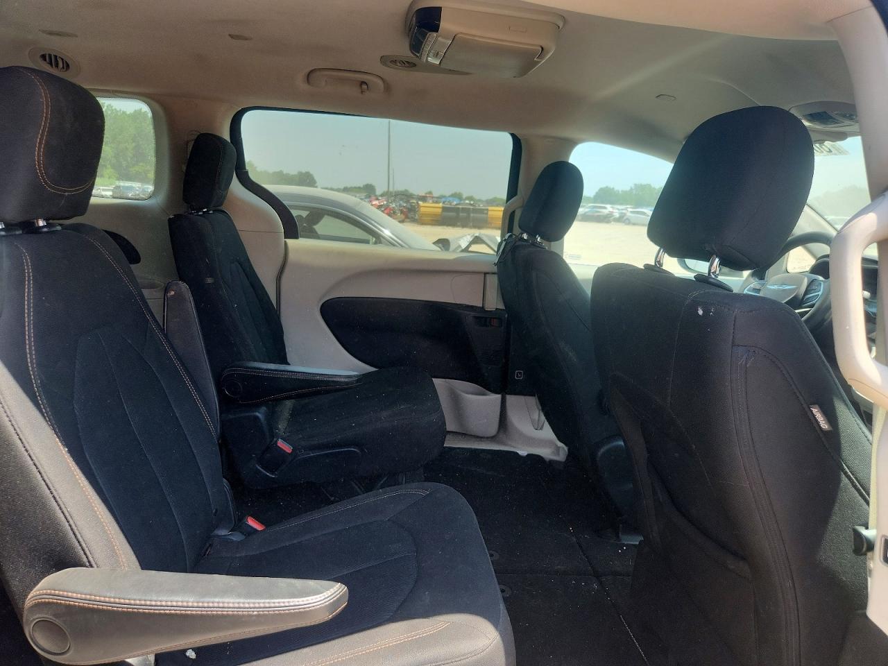 2017 CHRYSLER PACIFICA