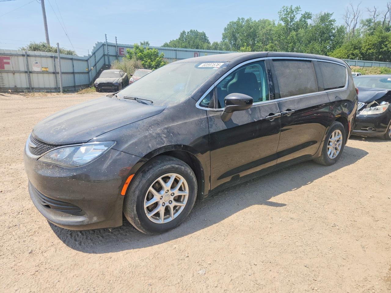 2017 CHRYSLER PACIFICA