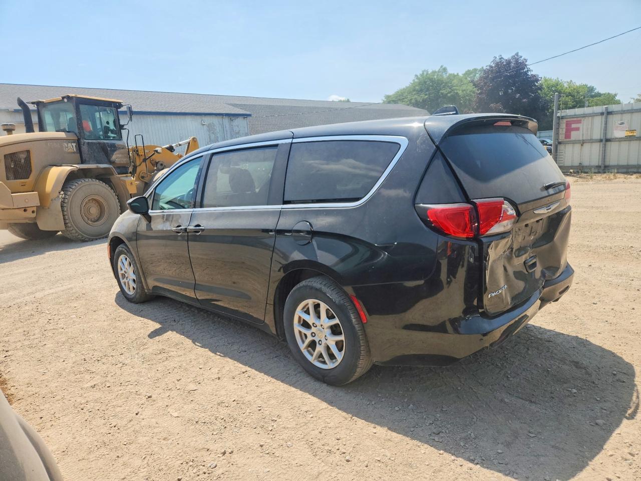 2017 CHRYSLER PACIFICA