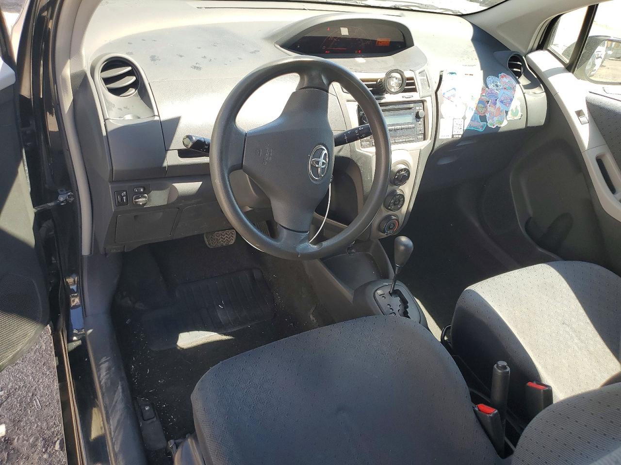2010 TOYOTA YARIS