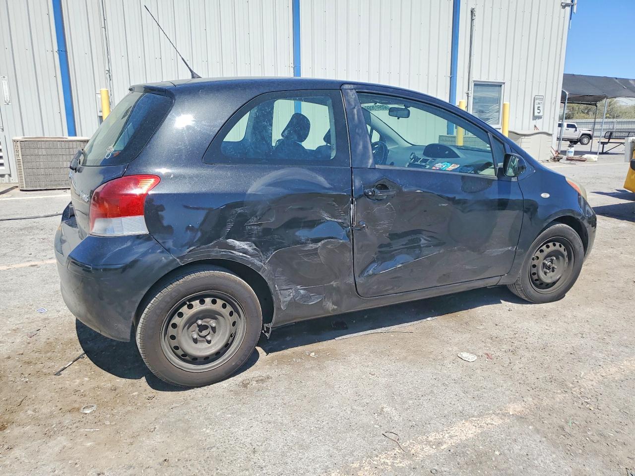 2010 TOYOTA YARIS