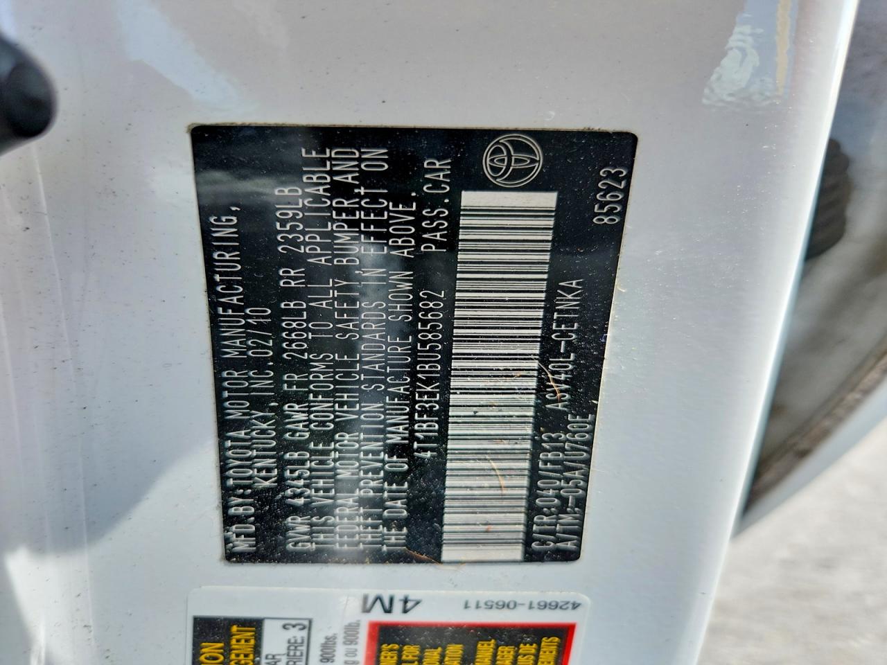 2011 TOYOTA CAMRY