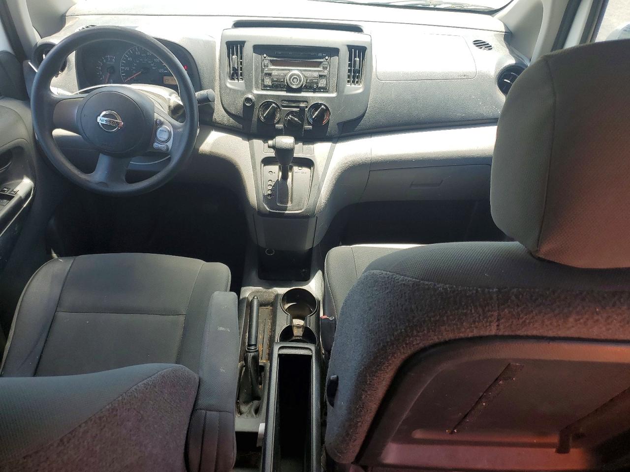 2017 NISSAN NV