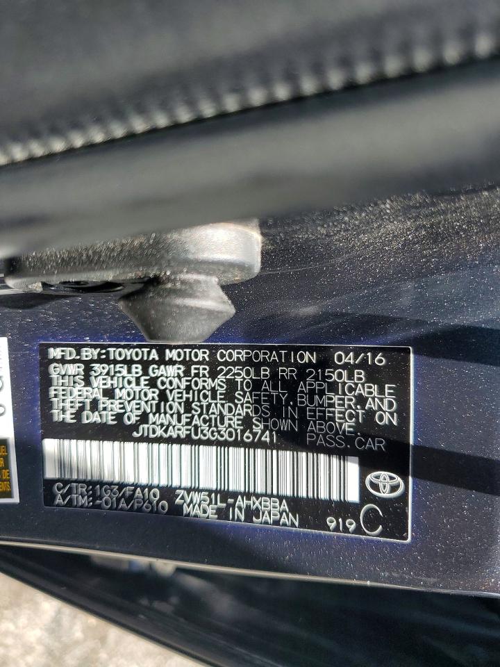 2016 TOYOTA PRIUS