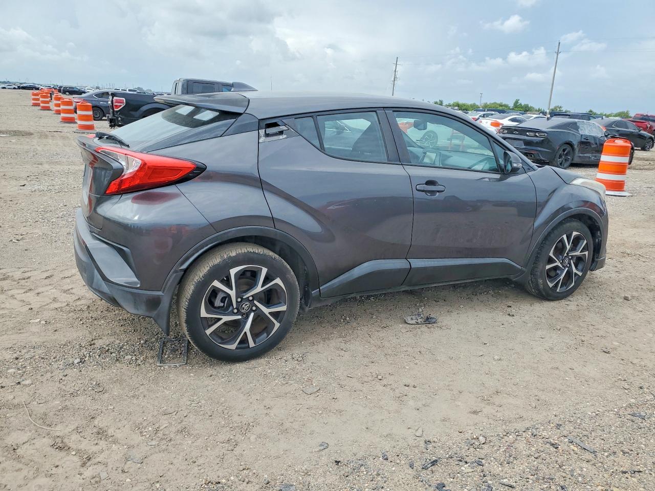 2018 TOYOTA C-HR