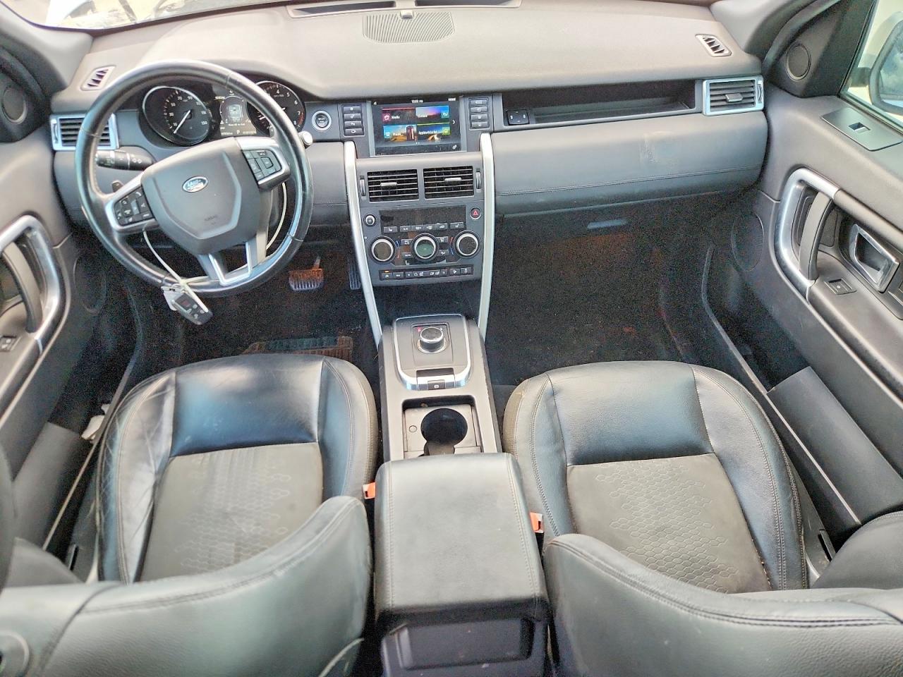 2017 LAND ROVER DISCOVERY