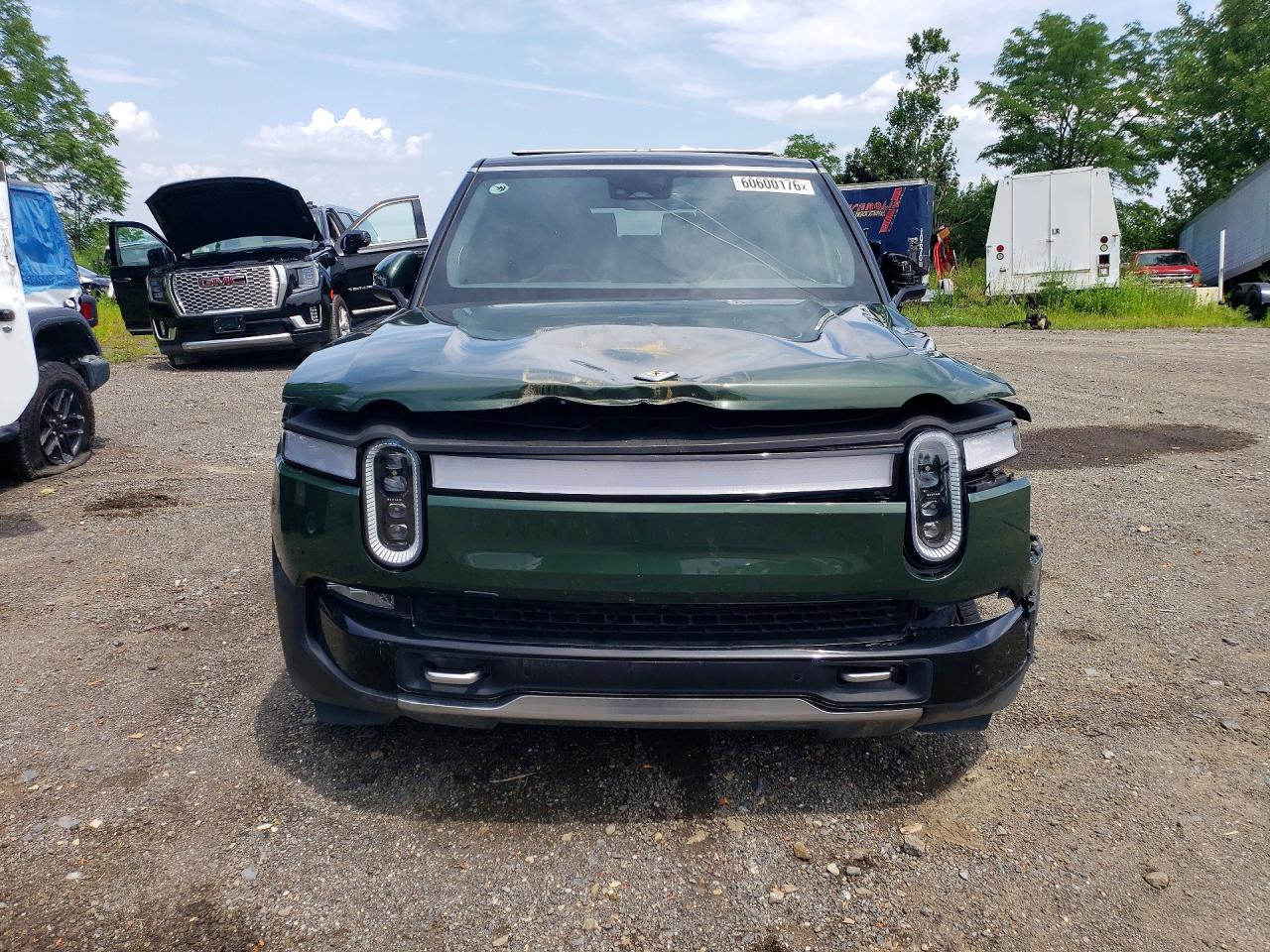 2023 RIVIAN RIS