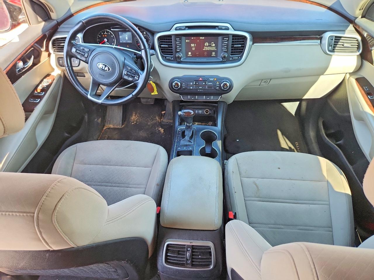 2017 KIA SORENTO