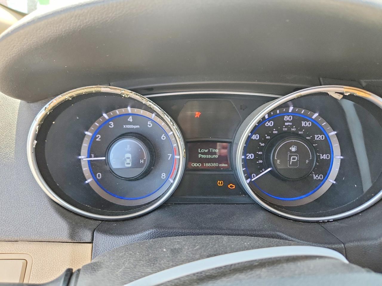 2011 HYUNDAI SONATA