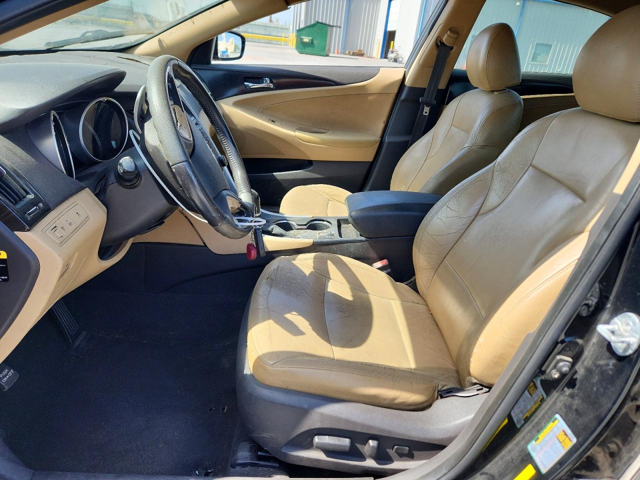 2011 HYUNDAI SONATA