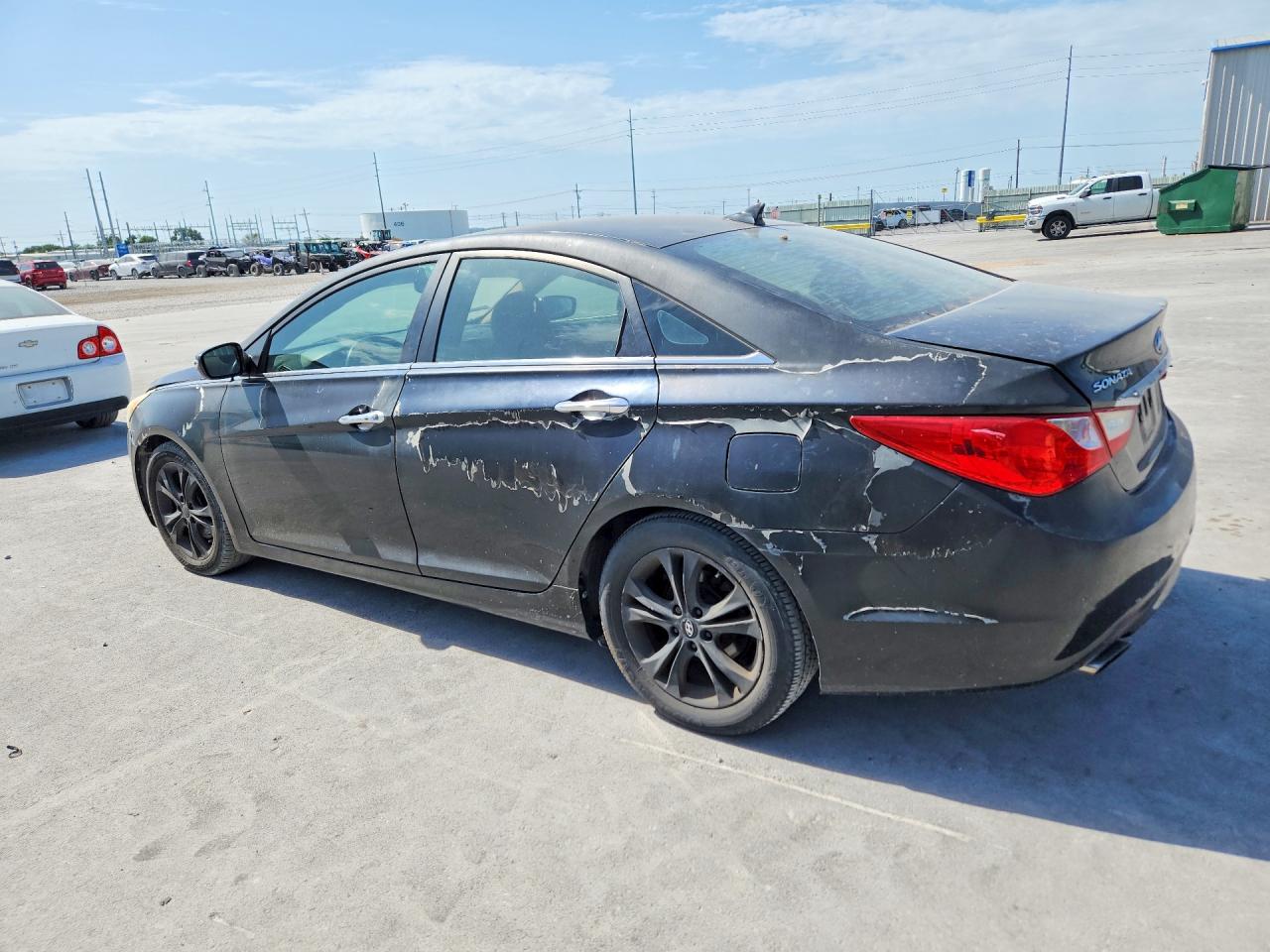 2011 HYUNDAI SONATA