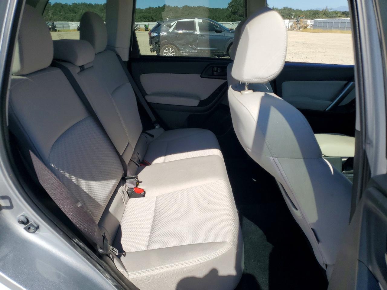 2015 SUBARU FORESTER