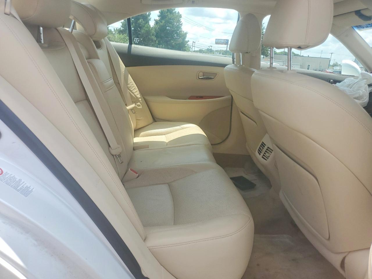 2011 LEXUS ES350