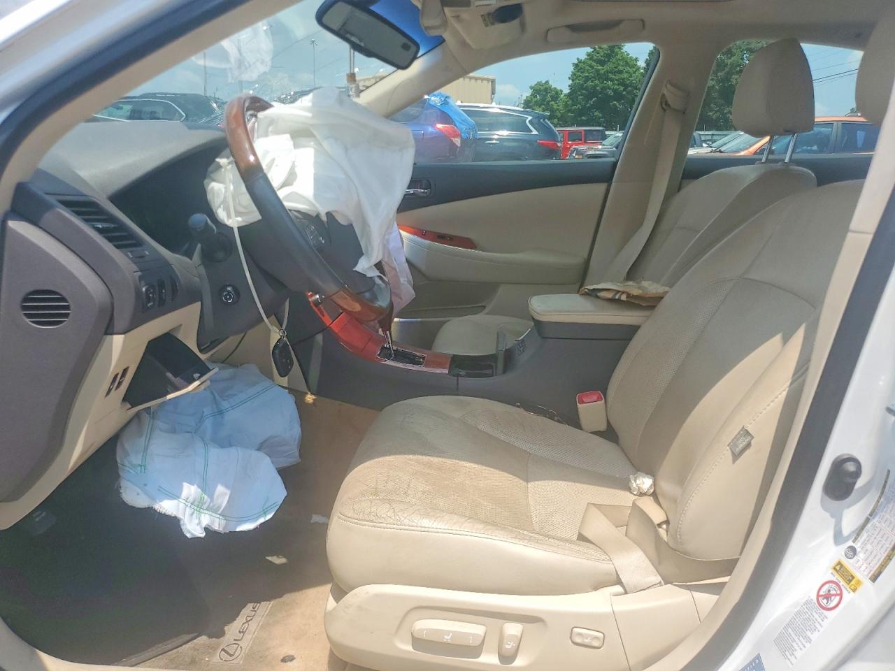 2011 LEXUS ES350