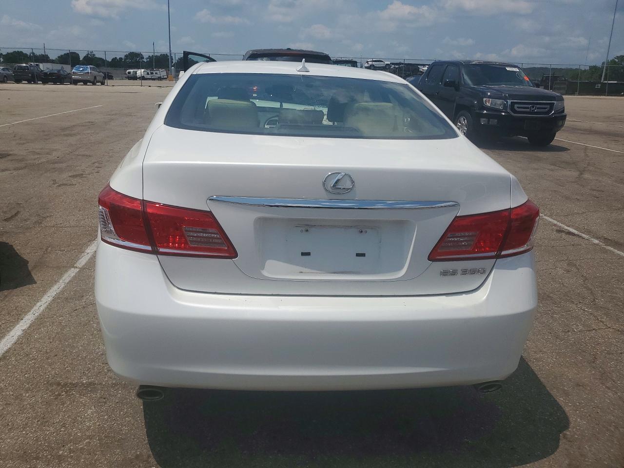 2011 LEXUS ES350