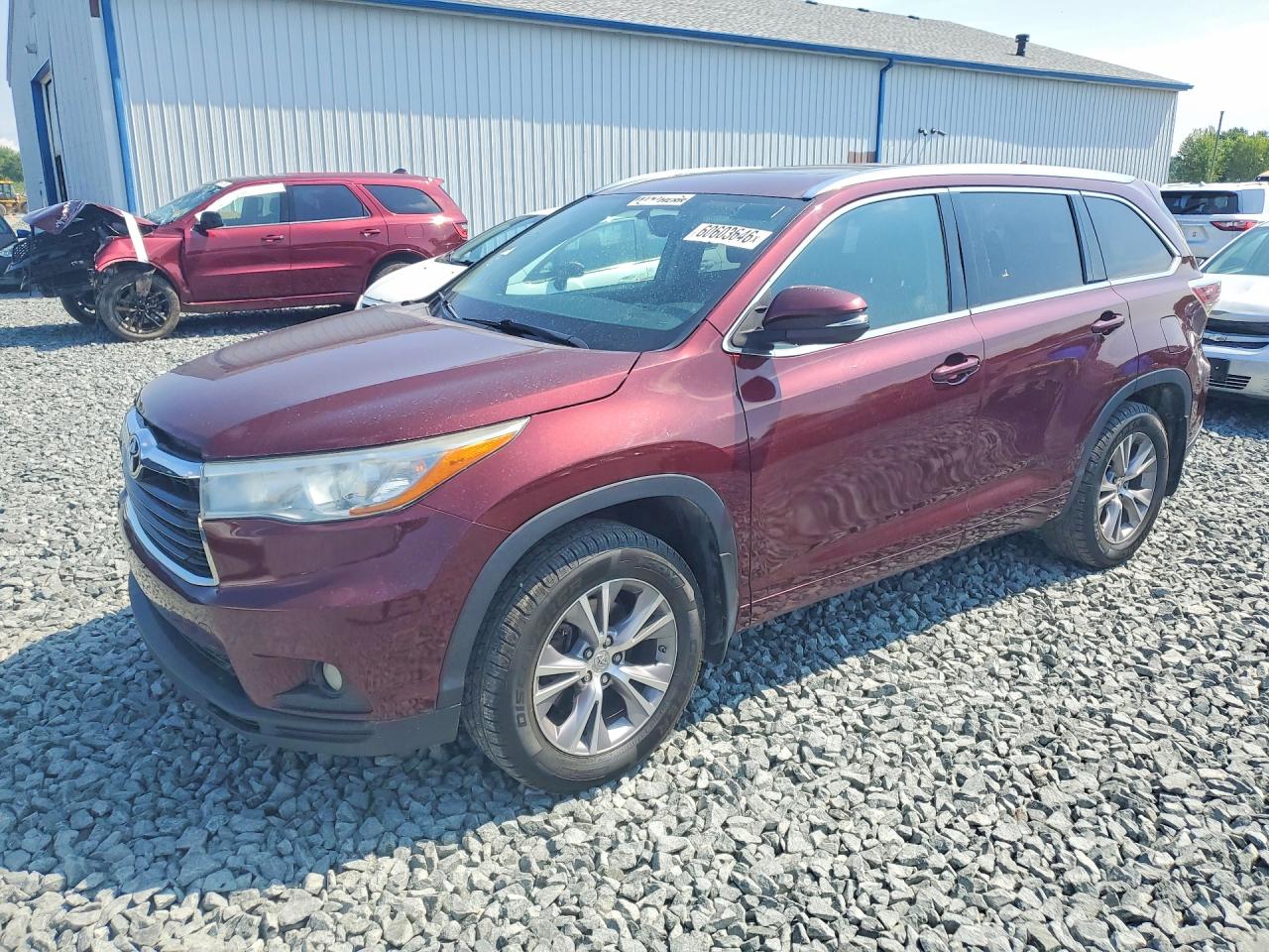 2015 TOYOTA HIGHLANDER