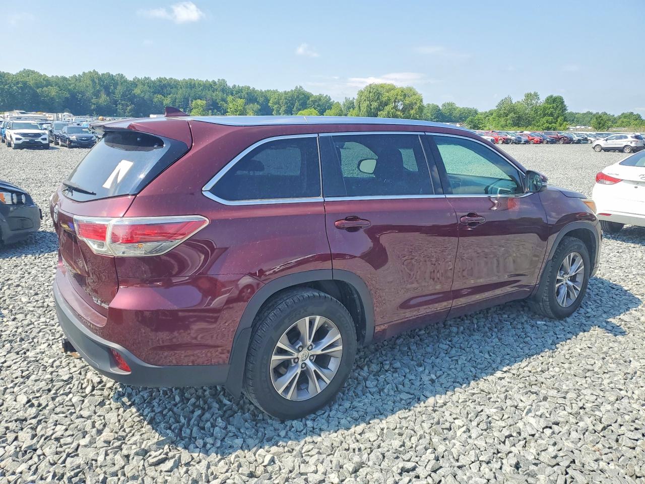 2015 TOYOTA HIGHLANDER
